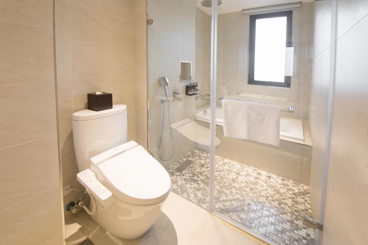 He-Jia Hotel Миаоли Екстериор снимка